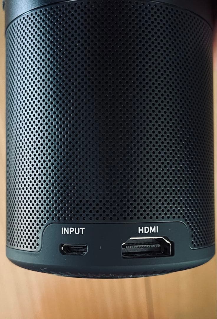 プロジェクター Nebula capsule