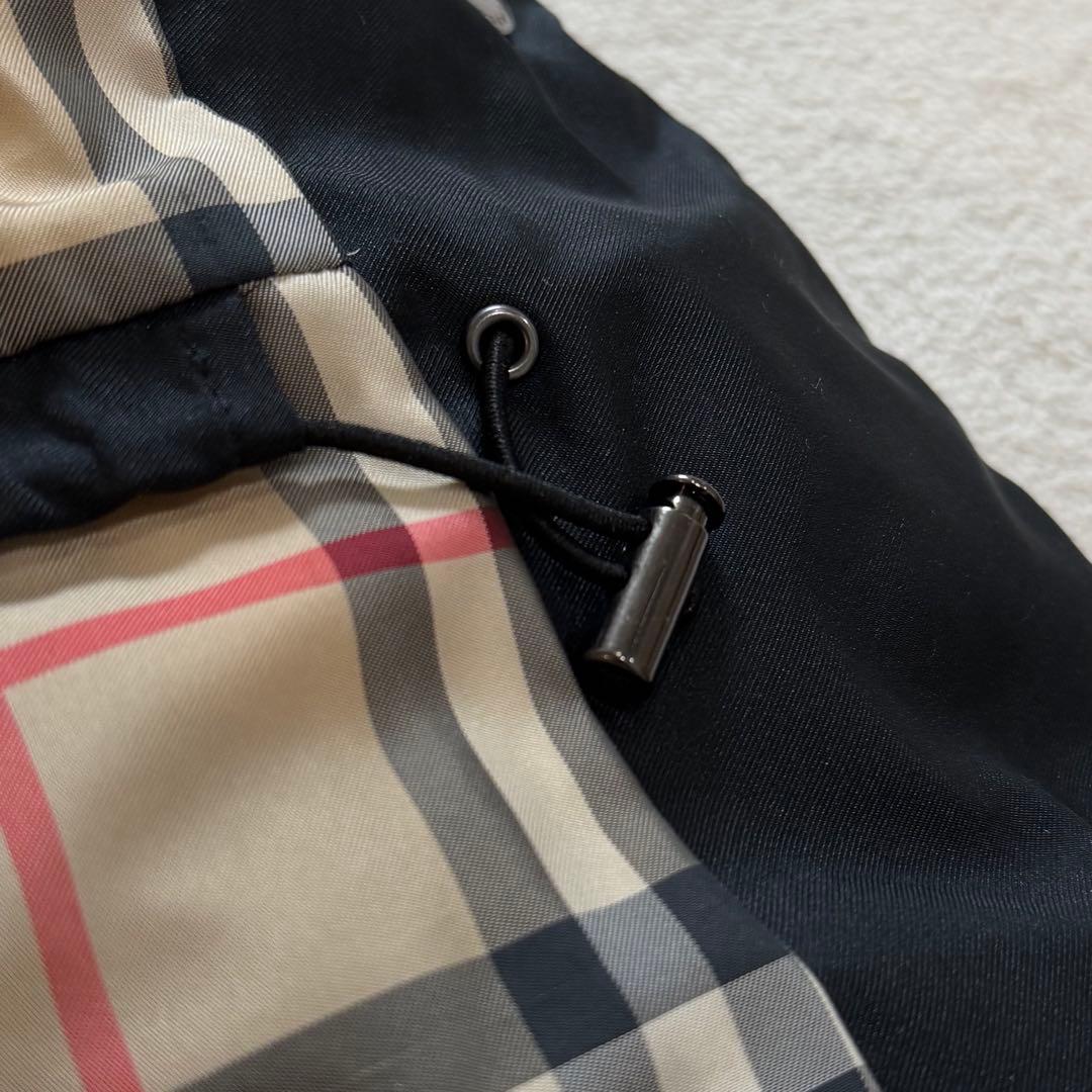 バーバリーロンドン　ダウンコート　ノバチェック ベルト　ファー　ブラック　4L