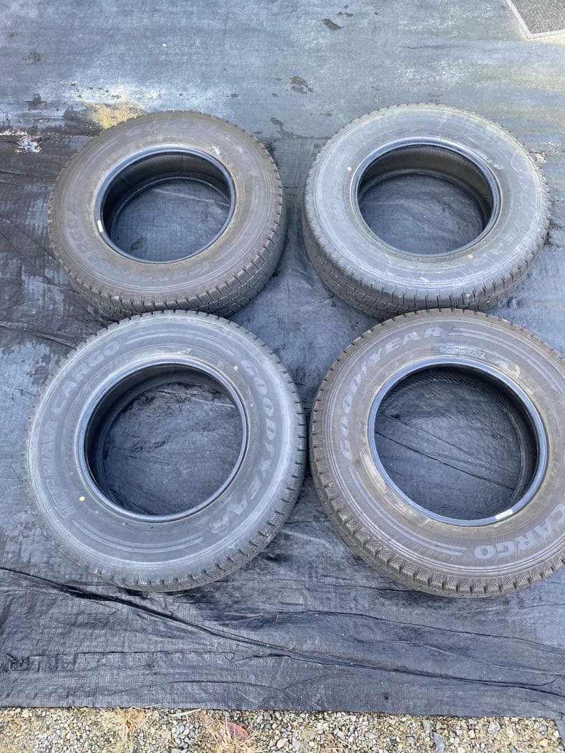 @kcj@195/80R15スタッドレスタイヤ　バン用