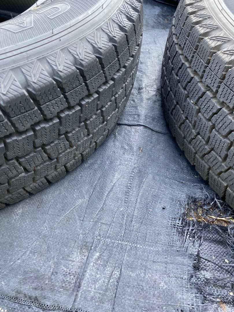 @kcj@195/80R15スタッドレスタイヤ　バン用
