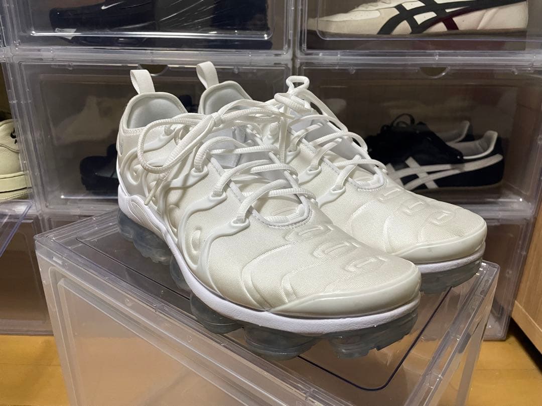 NIKE エアヴェイパーマックスプラス ホワイト