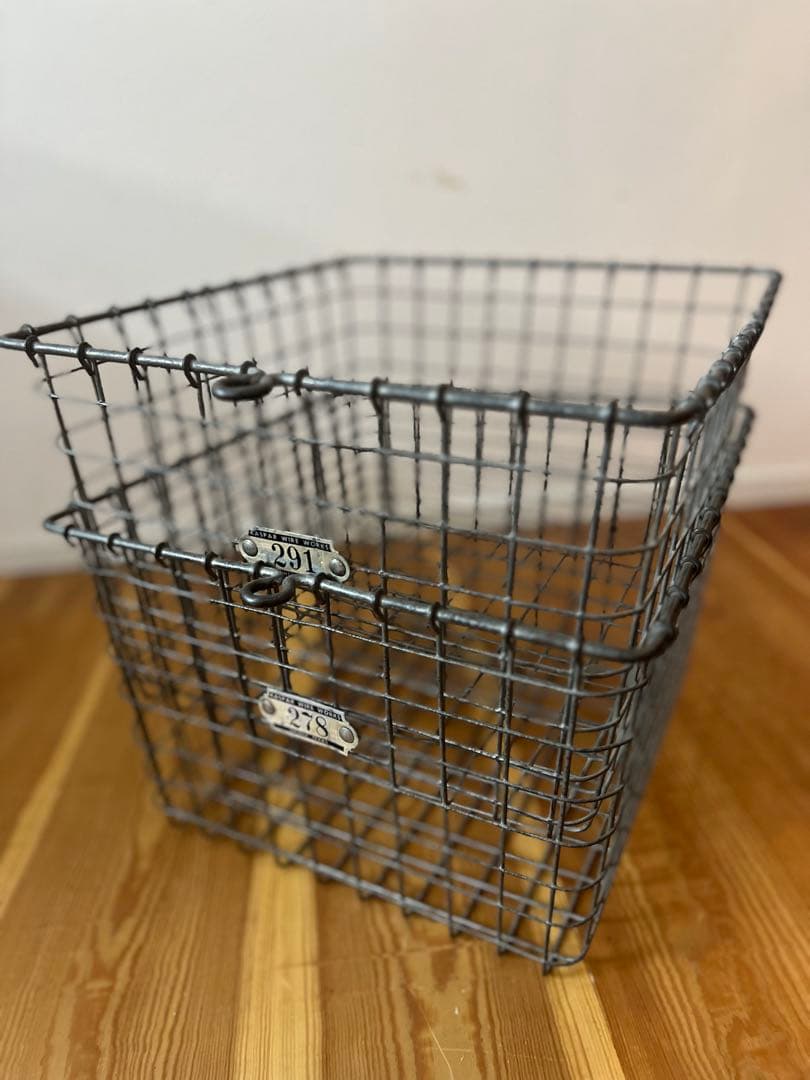 ビンテージ　メタル　ワイヤー　バスケット　2個セット　アンティーク