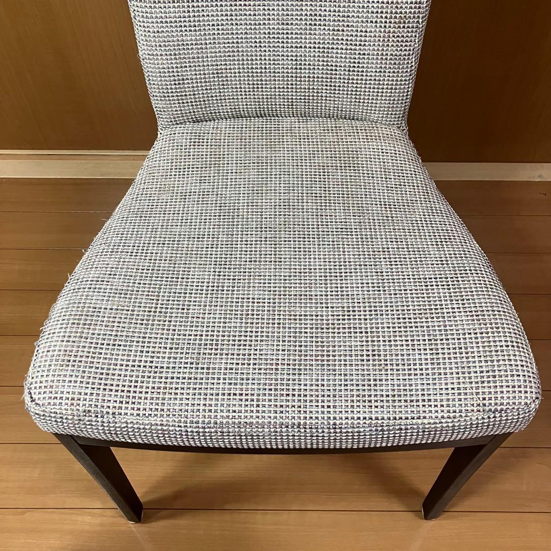 カリモク　Chitano チターノ　ダイニングチェア　肘無　②