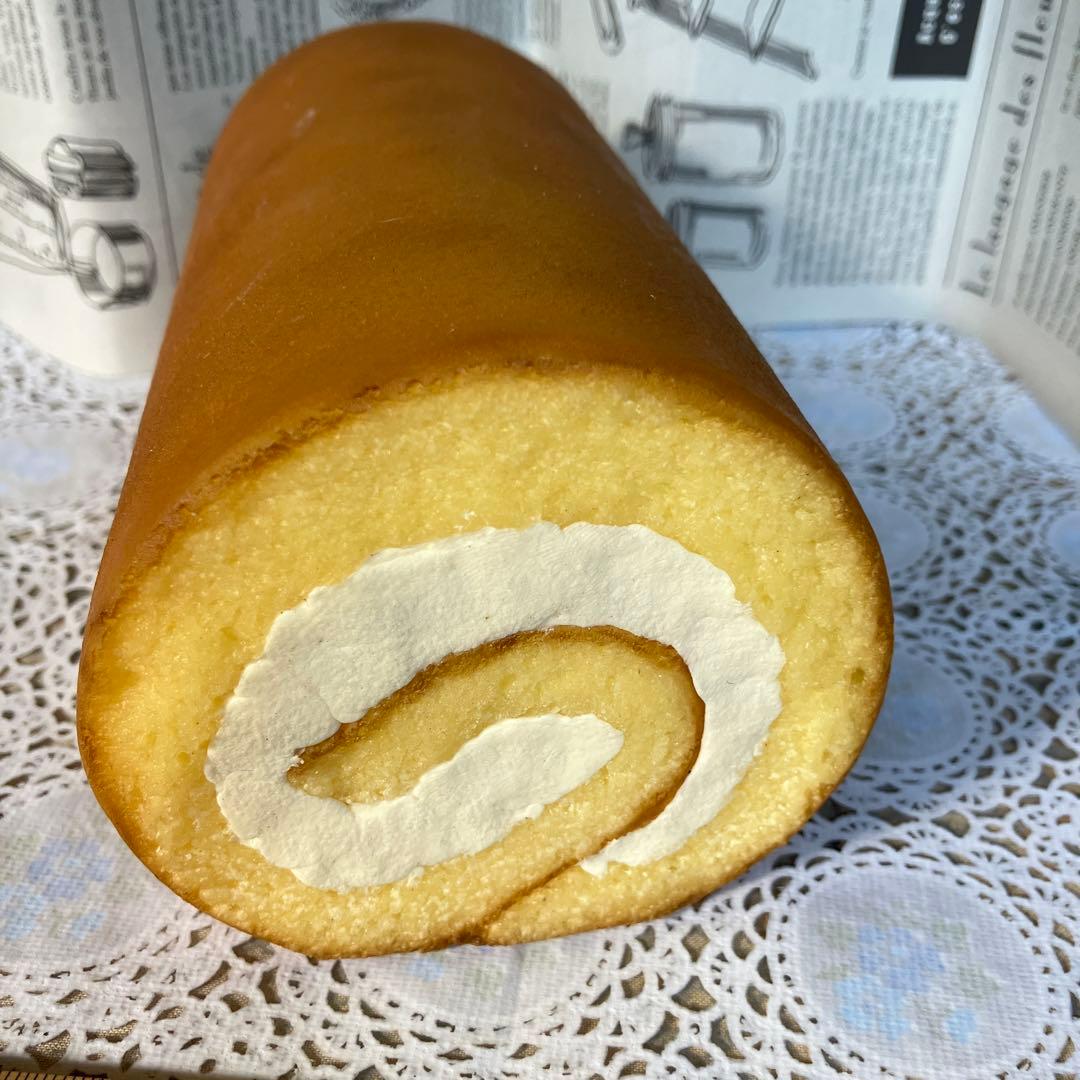 ロールケーキサンプル バニラ　日本製イワサキ