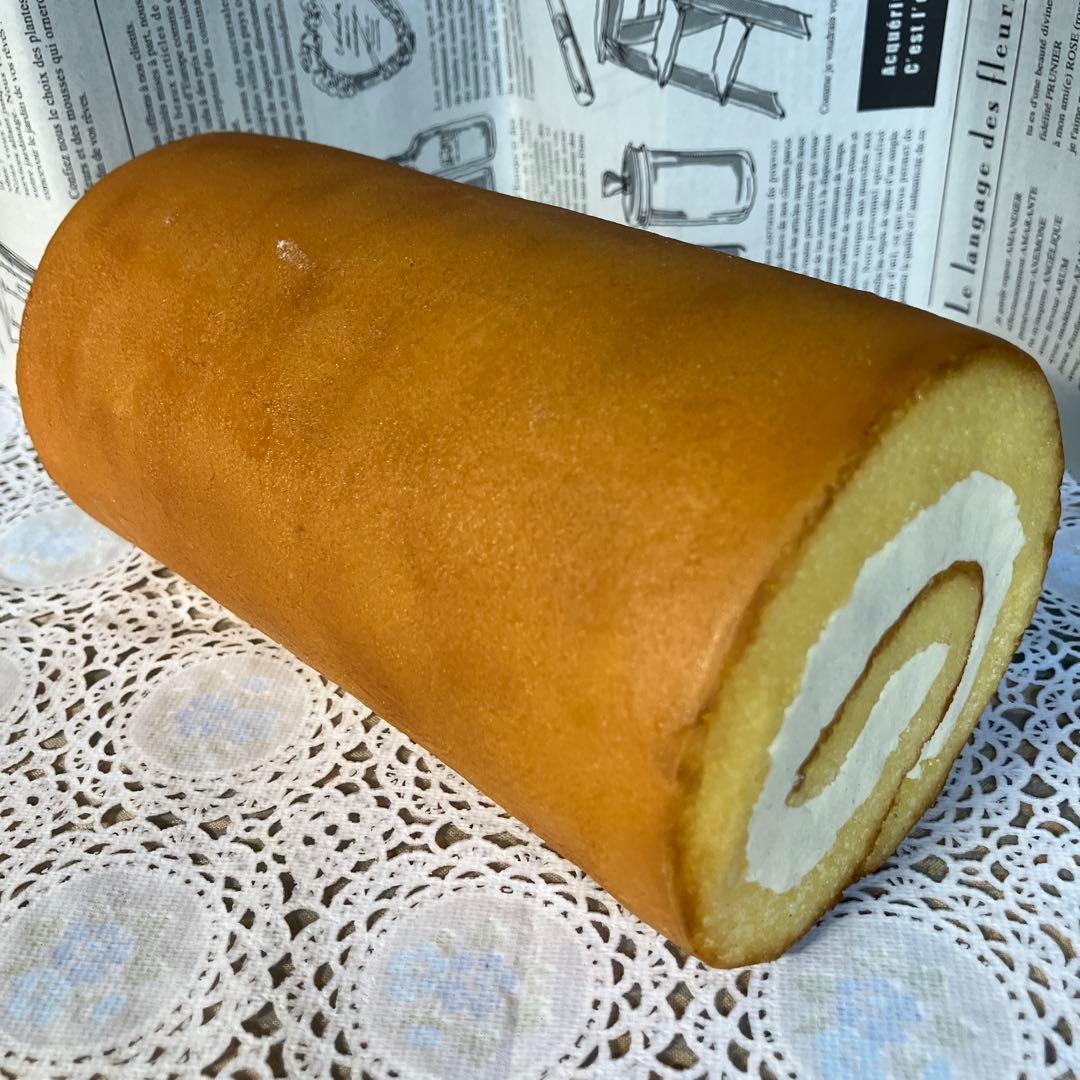 ロールケーキサンプル バニラ　日本製イワサキ