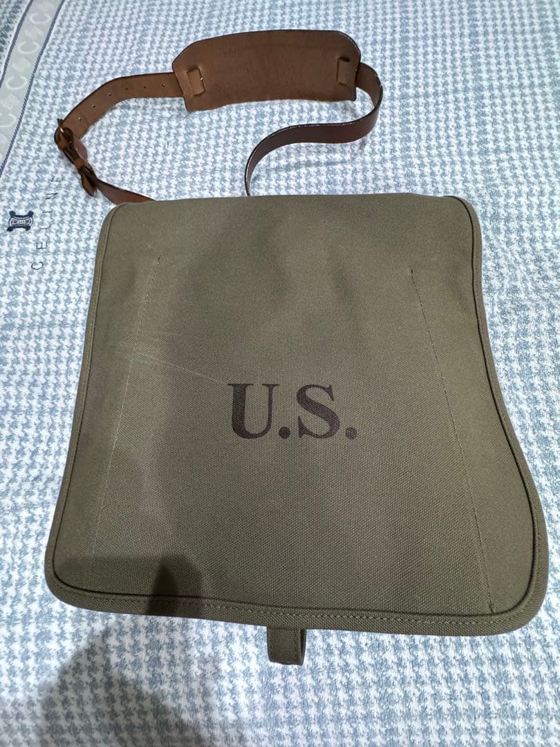 バッグ YM WALK ON US MAIL BAG