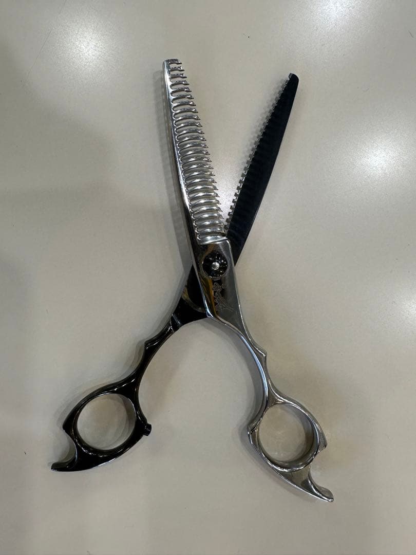 和路　シザー　セニング　ブラック