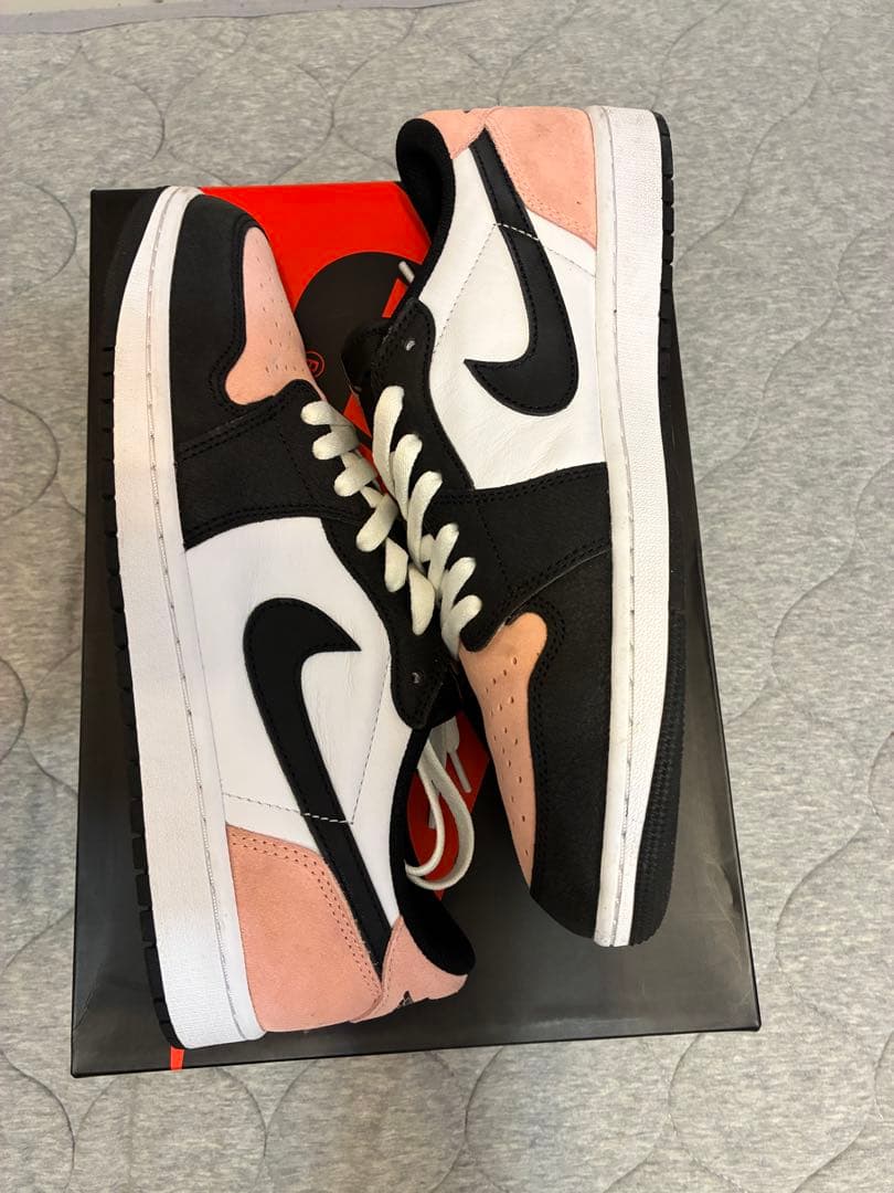 t*4様 Nike Air Jordan 1 Low OG Bleached C