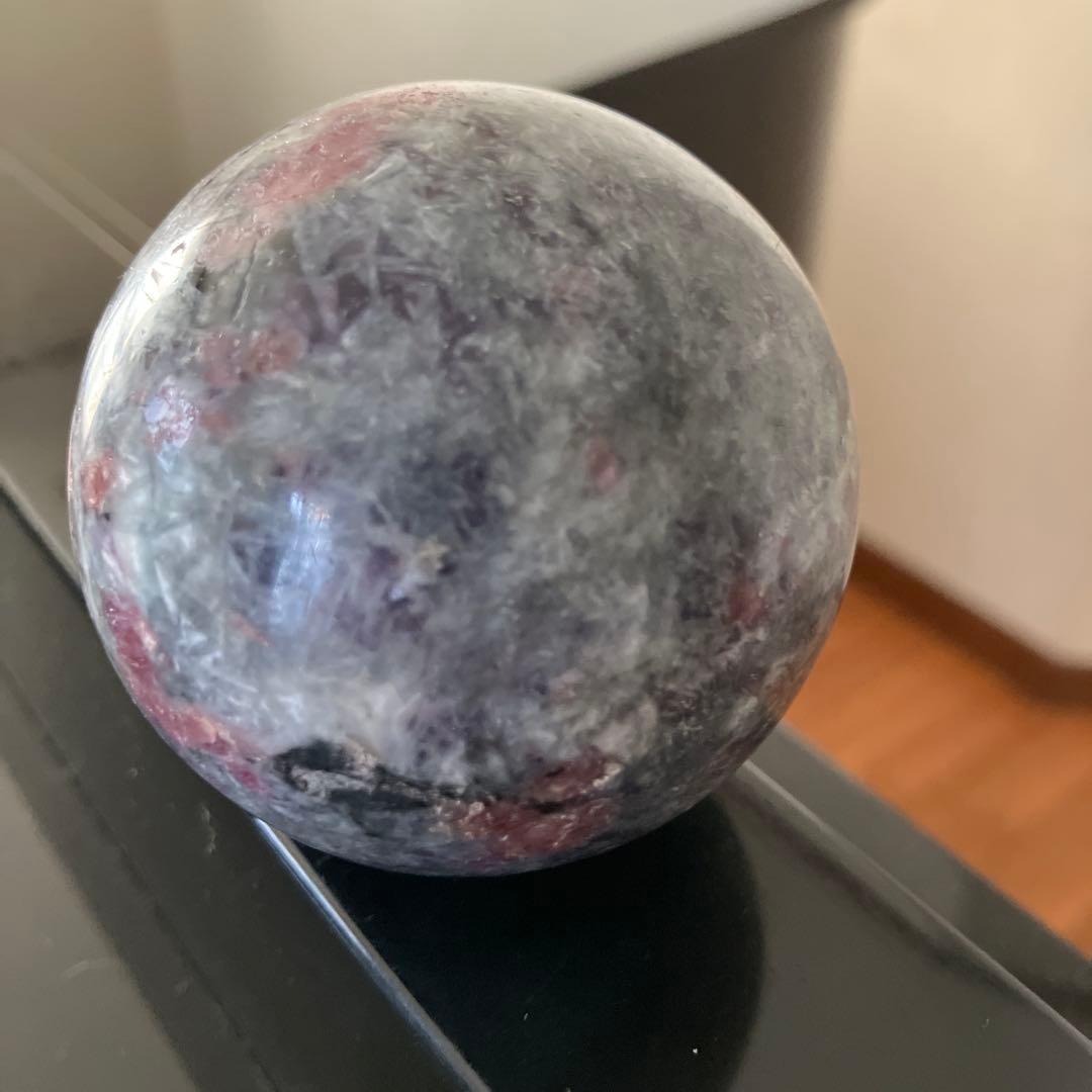 MHさま専用ユニコーンストーン　スフィア　天然石置物　D144
