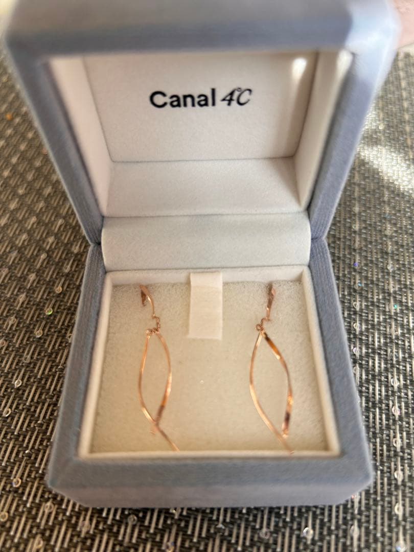 週末限定価格！Canal ４℃ ピアス k10 ウェーブデザイン