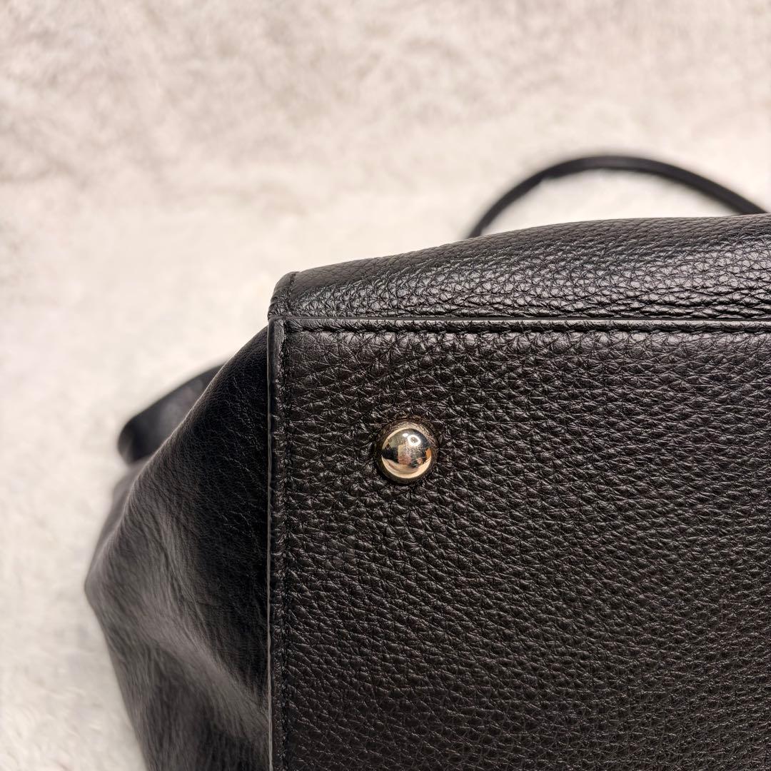 Mirandさま専用！フルラ　FURLA A4トートバッグ レザー