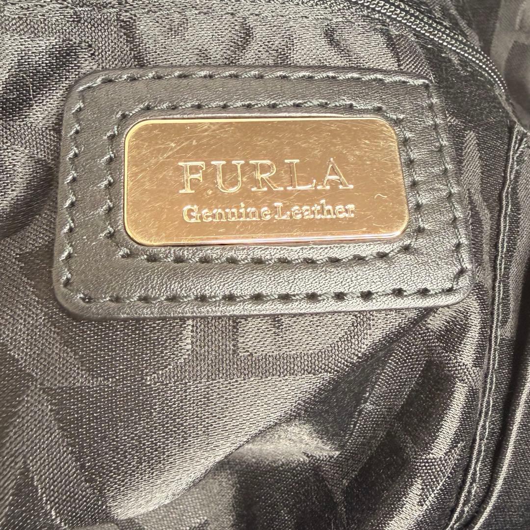 Mirandさま専用！フルラ　FURLA A4トートバッグ レザー