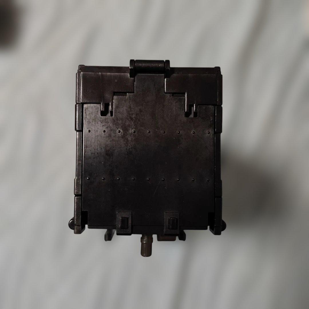 トランスフォーマー　オプティマス似の非正規品　PE-DX10