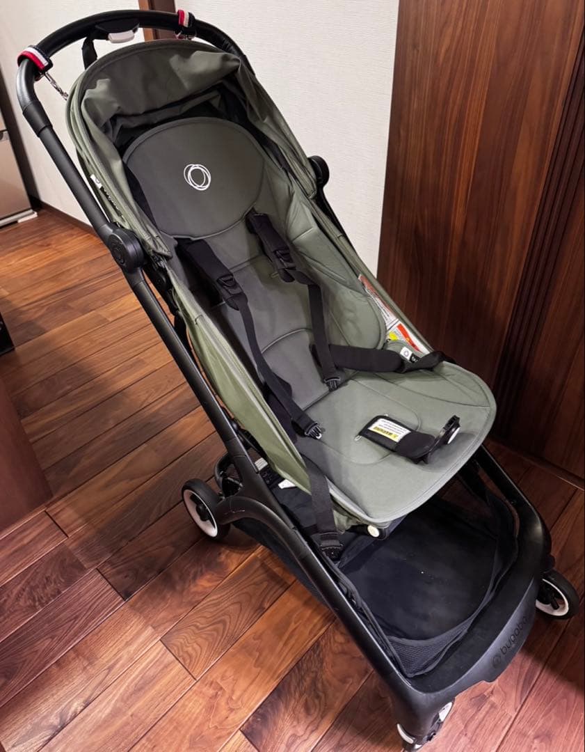 バカブー bagaboo バタフライ カーキ グリーン ベビーカーフック付き