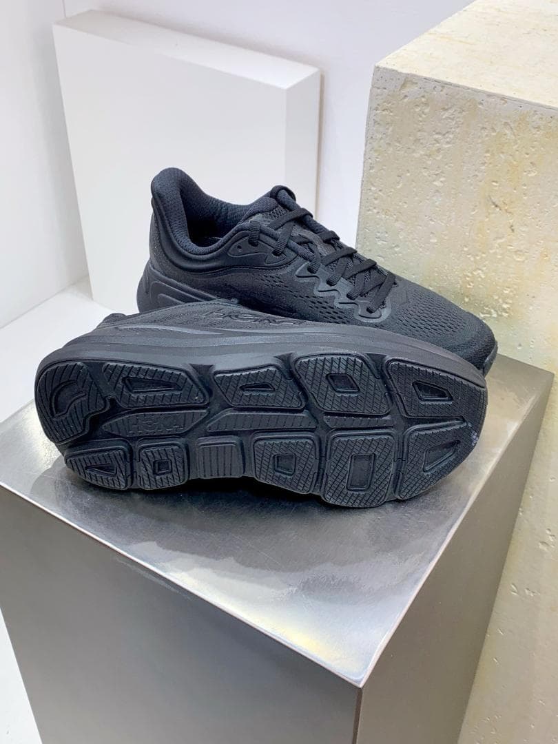 HOKA ONE ONE Bondi 9 （ブラック） スニーカー 23.5cm