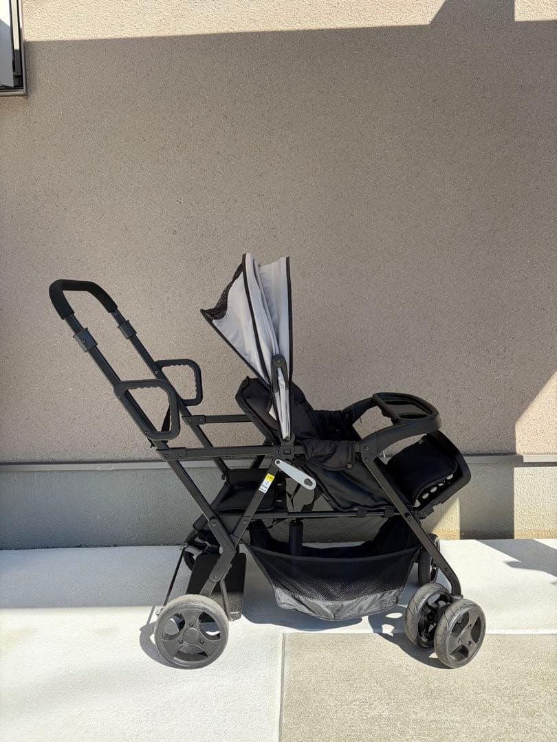 アミティエ　二人乗りベビーカー　ネビオ　Nebio