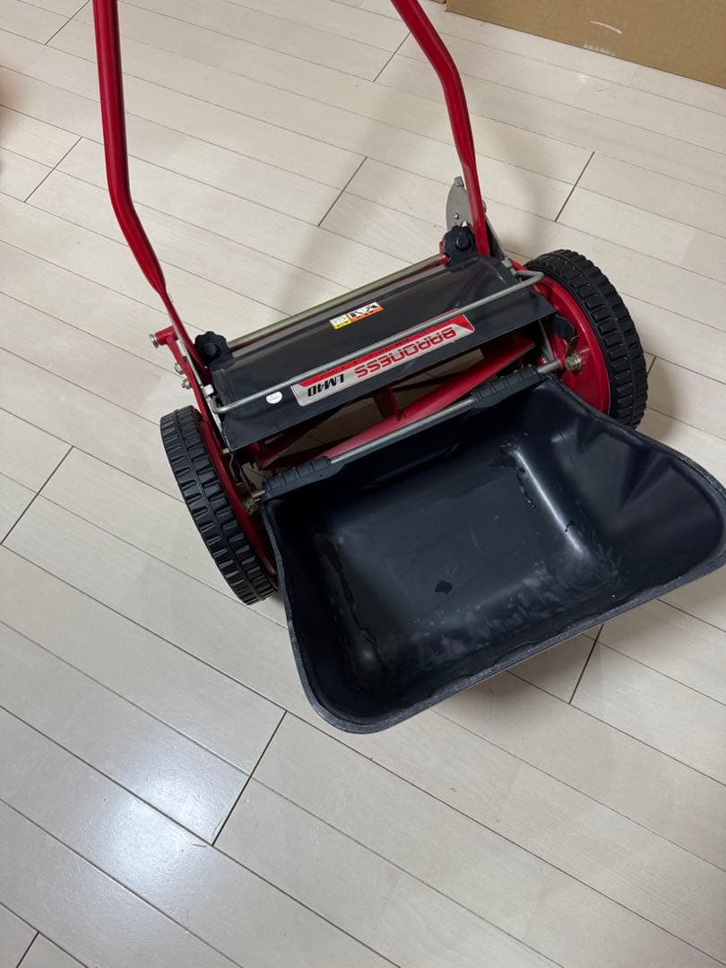 バロネス 芝刈り機 LM4D