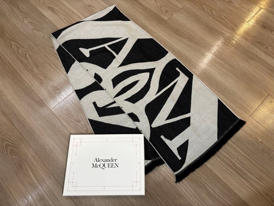 Alexander McQueen 2023AW マフラー ストール　loewe