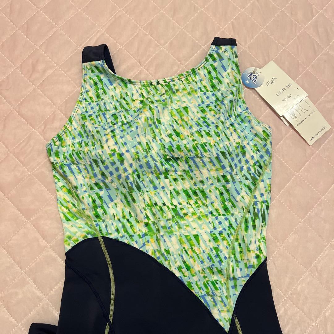 ワコール　水着　ワンピース　シェイプ　新品　13号