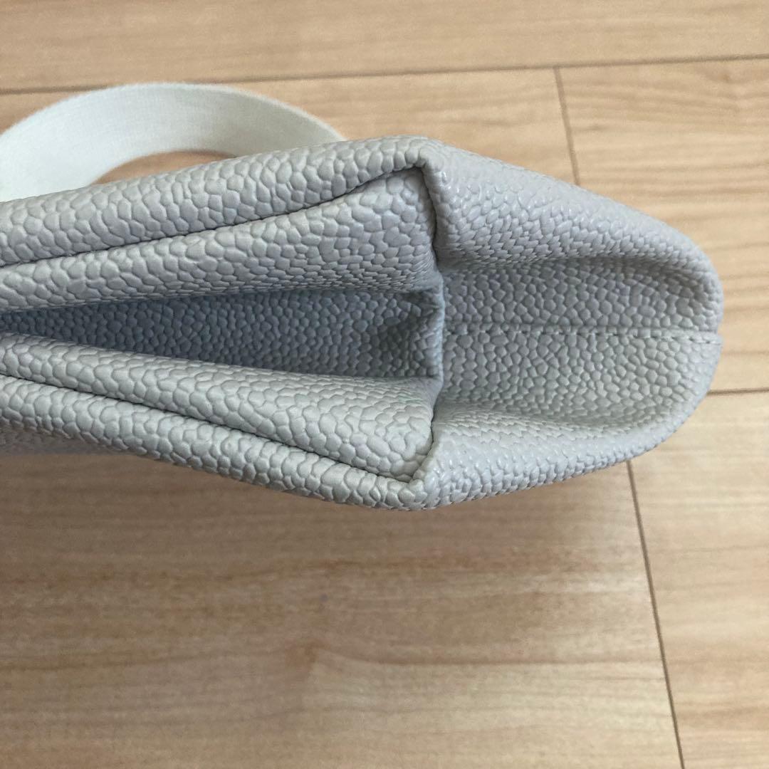 エルベシャプリエ◉701GP◉リュクス舟型トートS◉マスティック×イヴォワール