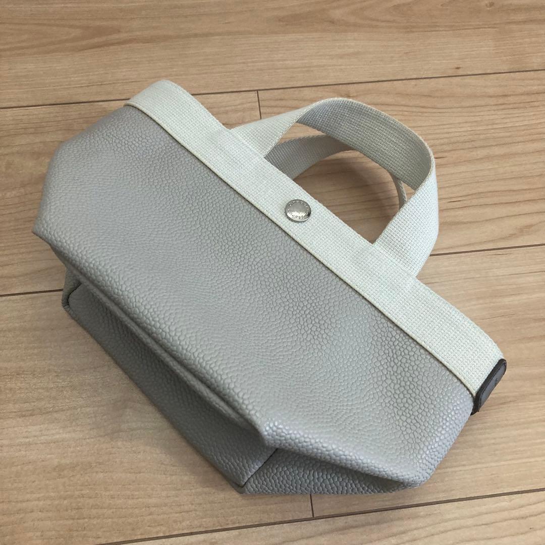 エルベシャプリエ◉701GP◉リュクス舟型トートS◉マスティック×イヴォワール