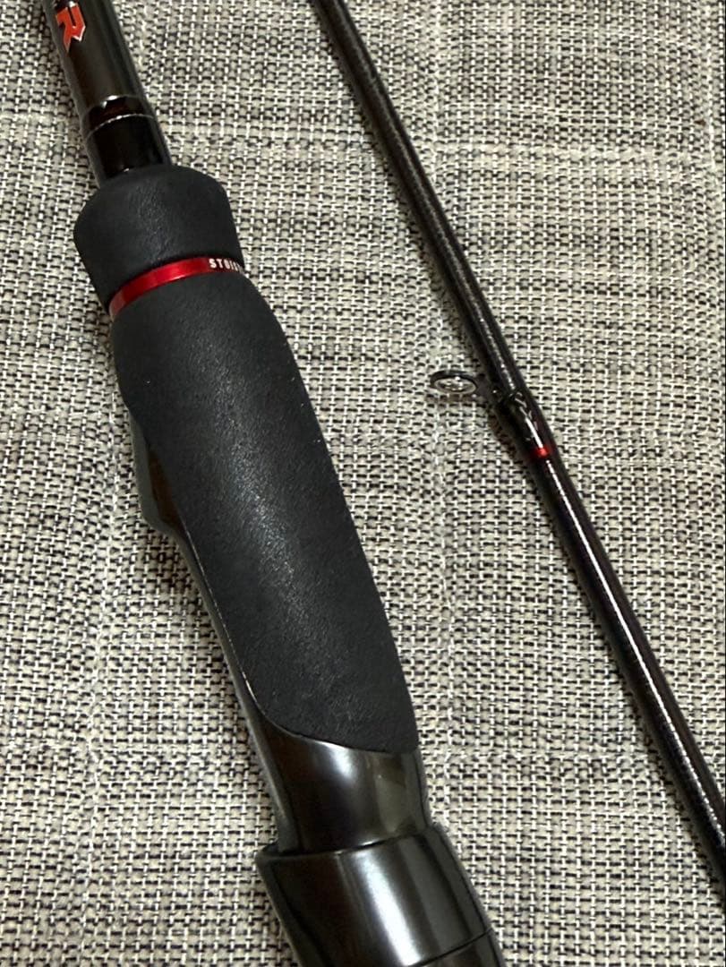 【美品】Daiwa ダイワ エメラルダス ストイスト RT 84M