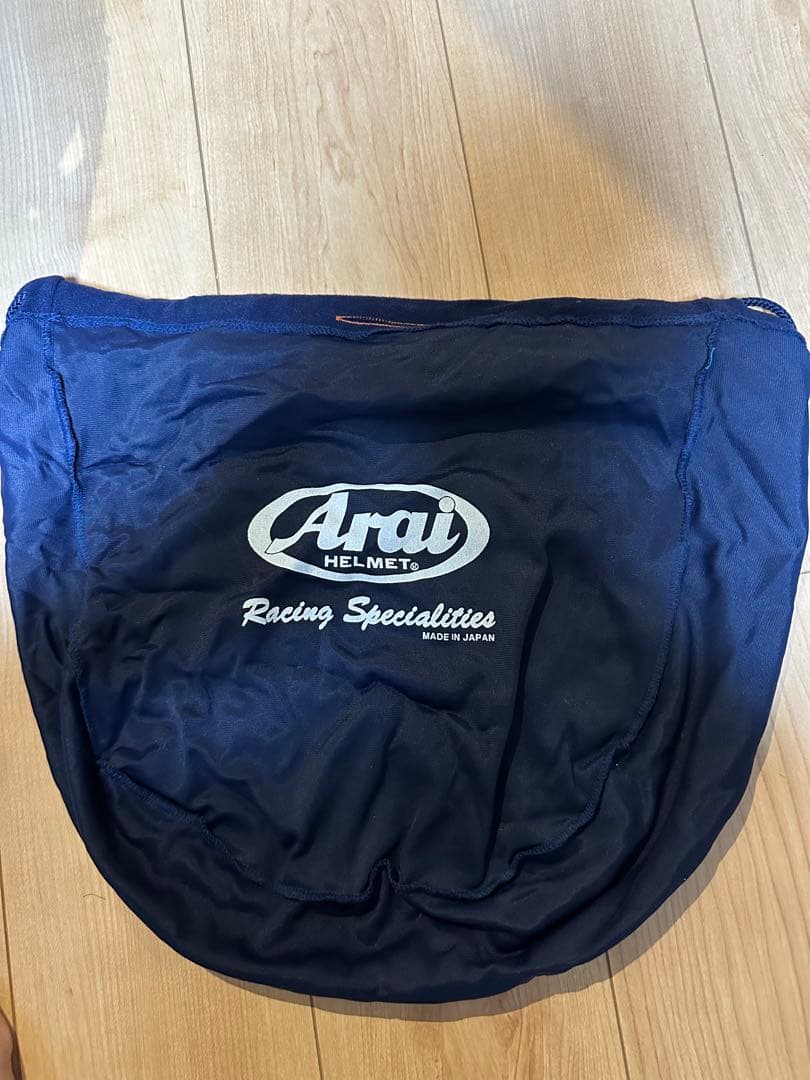 ARAI ヘルメット　ラパイドネオ　　傷有り