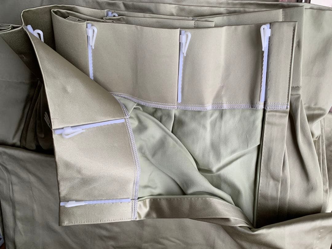 美品フィスバ高級カーテン草色グリーンクリスチャンフィッシュバッハFISBA2枚①