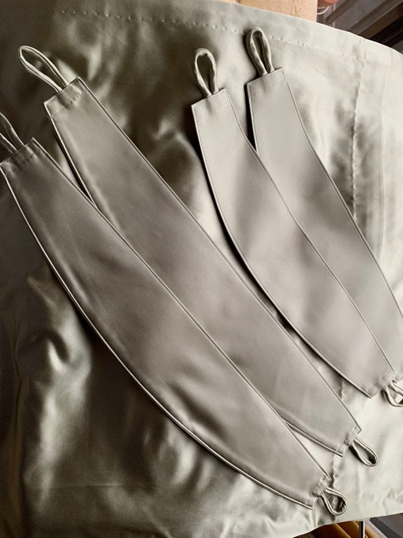 美品フィスバ高級カーテン草色グリーンクリスチャンフィッシュバッハFISBA2枚①