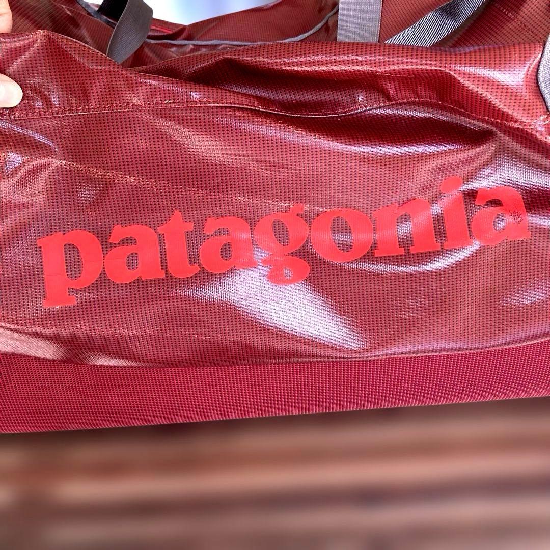 パタゴニア　ブラックホール　ウィールド　ダッフル100L レッド　未使用