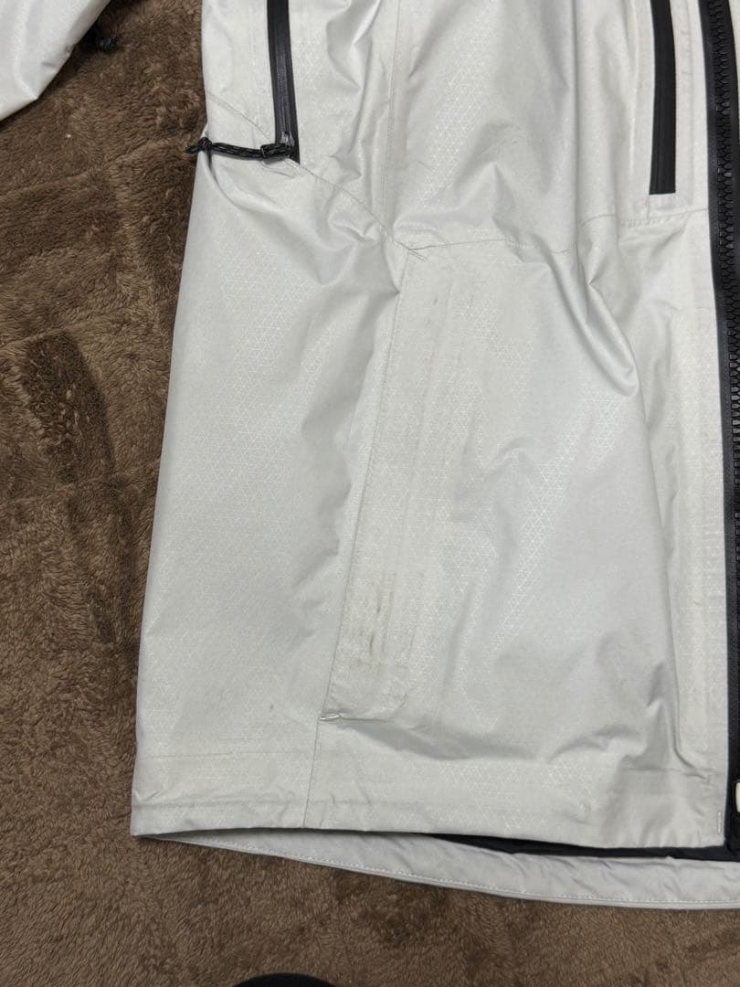 BURTON [ak] GORE-TEX ジャケット Mサイズ訳ありアウトレット