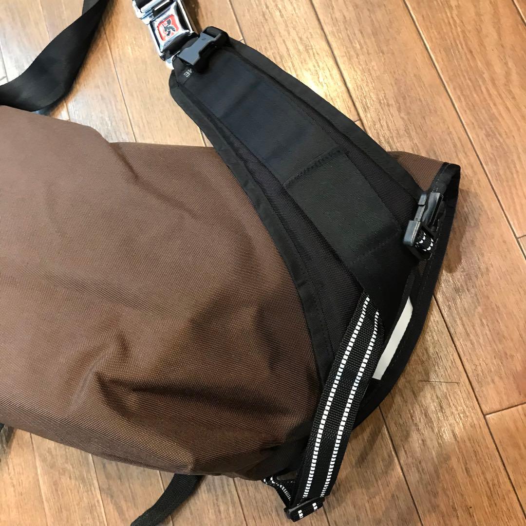 CHROME メッセンジャーバック