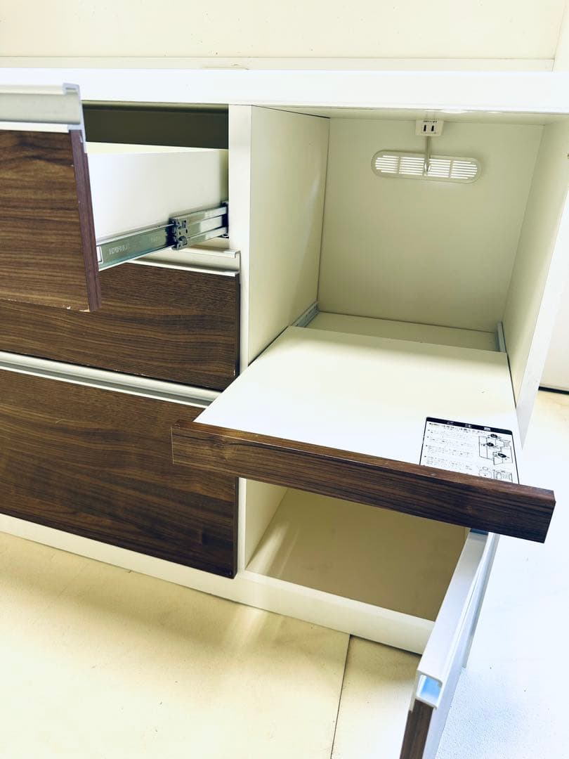 キッチン収納キャビネット ホワイト ダークブラウンキッチン ボード食器棚