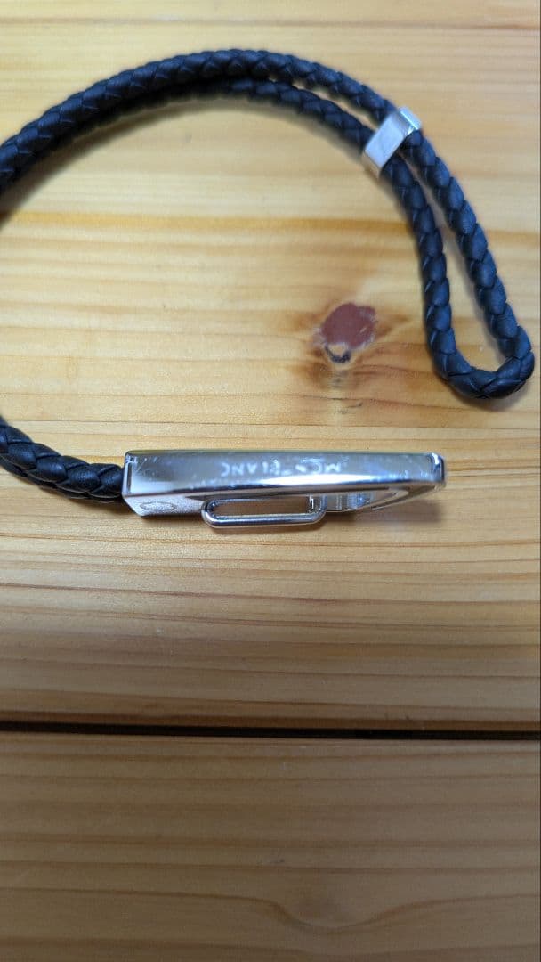 MONT BLANC 黒レザーブレスレット