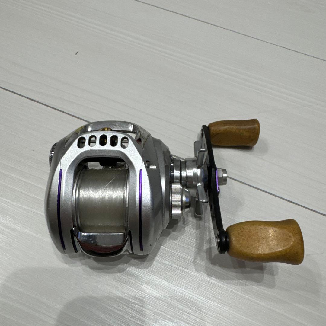 ダイワ　HLCリール6.3 100H