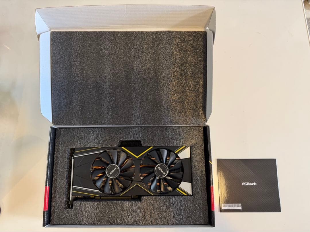 ASRock RX 5700 XT グラフィックボード