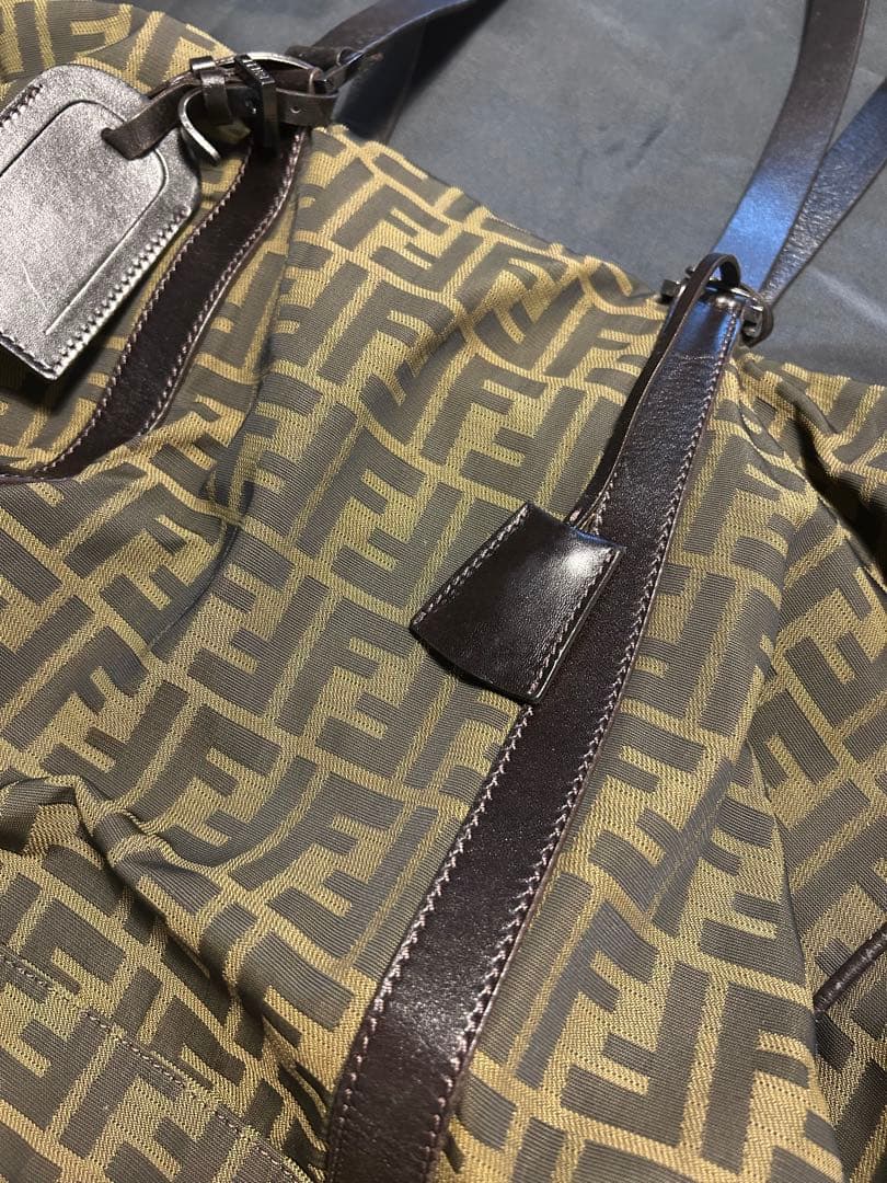 FENDI ロゴパターン ボストンバッグ