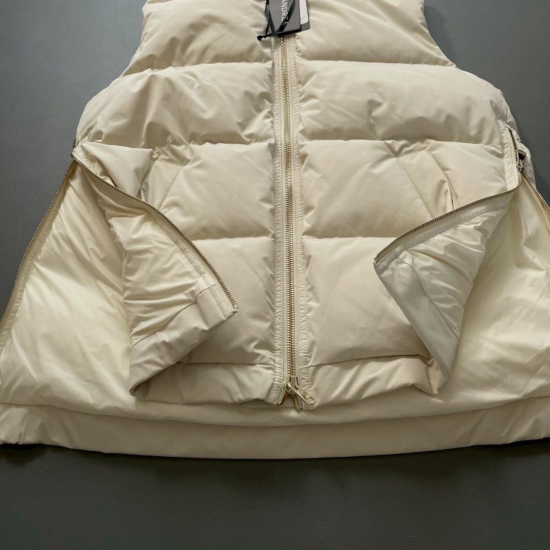 あ*ゆ様 【新品タグ付き】アパルトモン ルーアンドレア　定価9.9万 フェイクミ