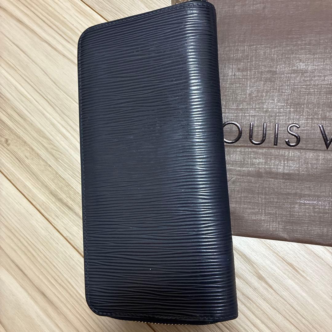 最終値下げ！ルイヴィトン長財布　エピ　ジッピーウォレット