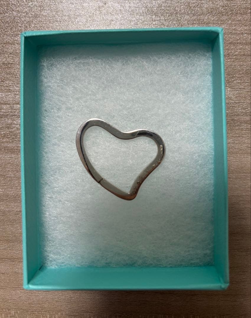 【新品未使用】ティファニー　ハート型キーリング