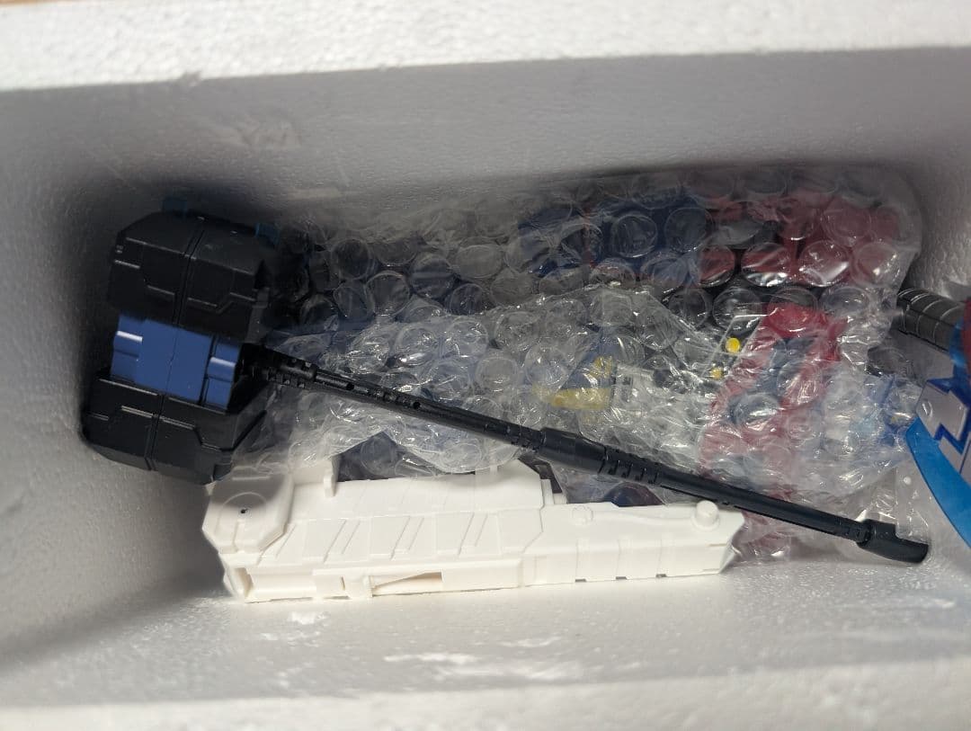 非正規　トランスフォーマー　アニメイテッド　オプティマスプライム+DNA DK