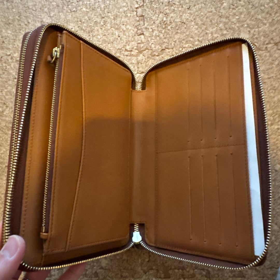 ラルフローレン　ラウンド　ダブルジップ　財布　セカンドバッグ　茶色　未使用