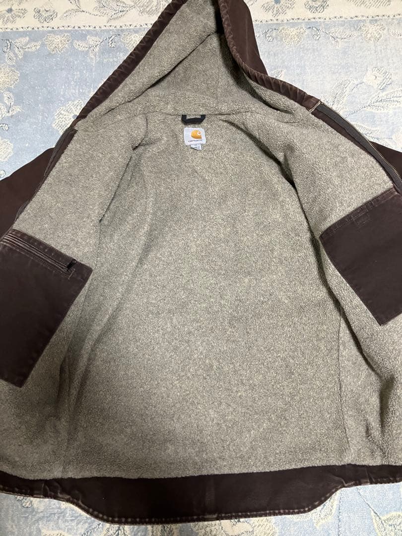 Carhartt アクティブジャケット　訳あり