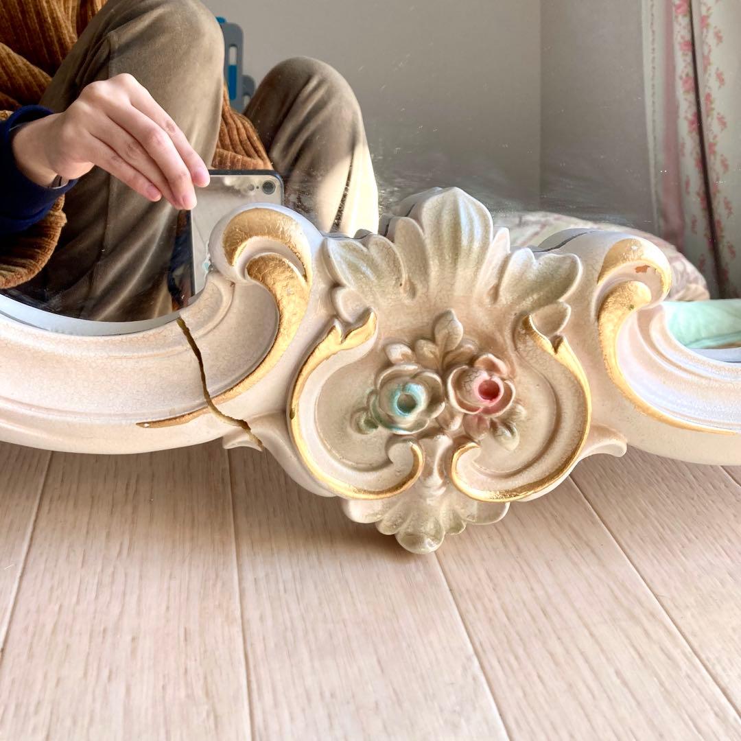 アンティーク調の鏡　大きめ　イタリア