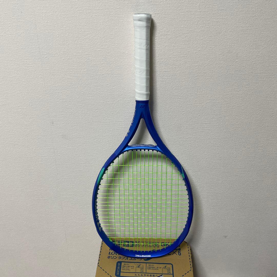 値下げ、早い者勝ち、最新版＞五分使用のみ、美品、ヨネックス イーゾーン　115