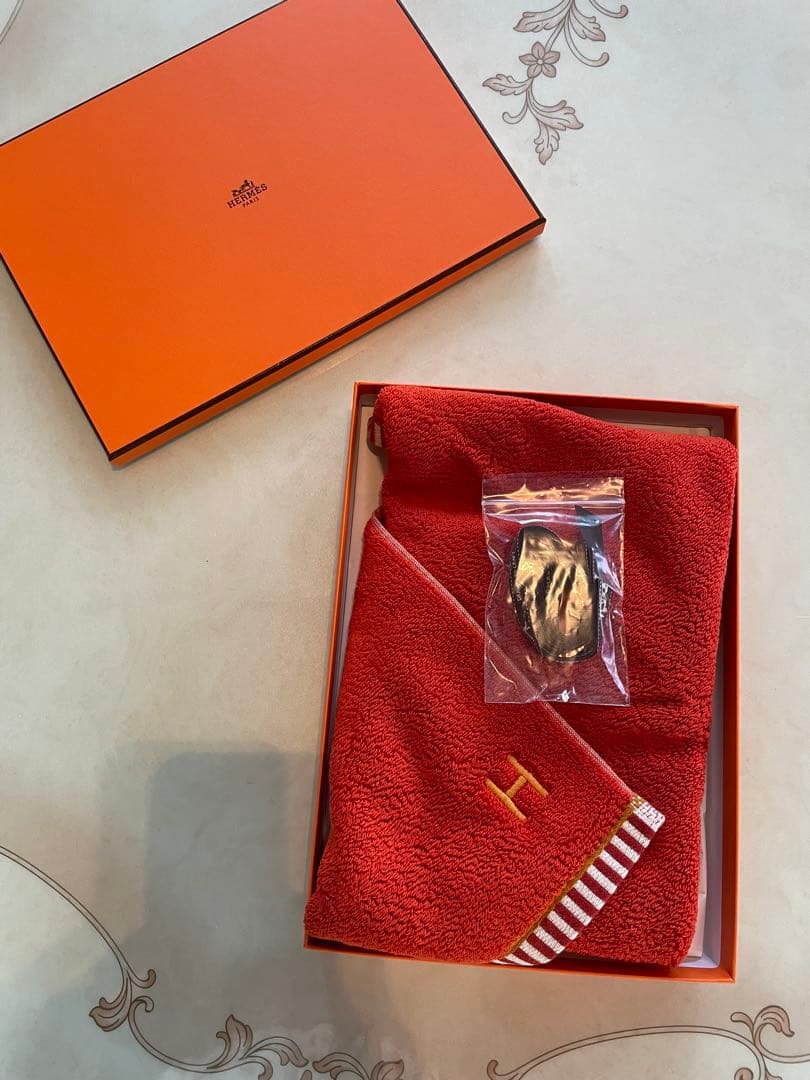 エルメス　ハンドタオル