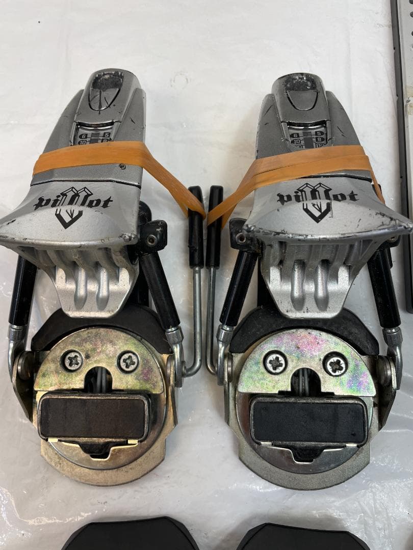 スキー ビンディング LOOK Pivot 14 + プレート Vist