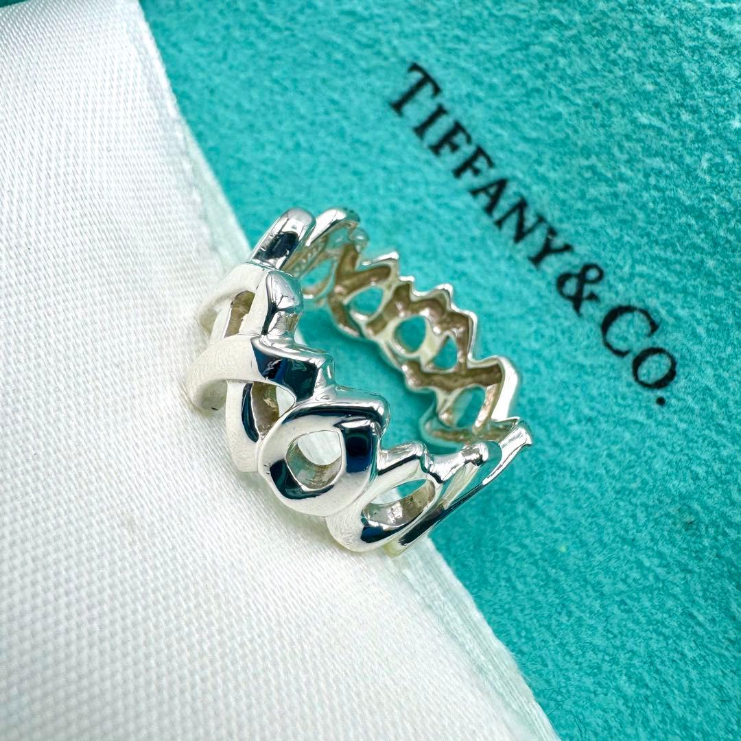 【TIFFANY&Co】鏡面仕上げ　ラブ＆キス　リング　　8号　T&Co