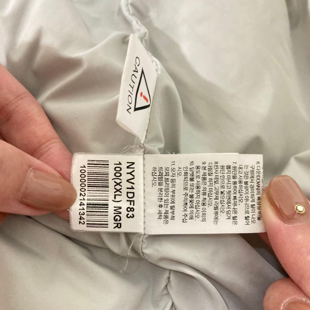 日本未入荷　海外限定　ノースフェイス　ダウンベスト　レザーロゴ