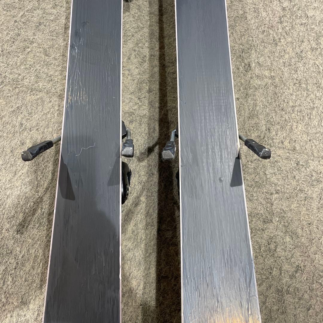 ヘッドのスキー板　160㎝